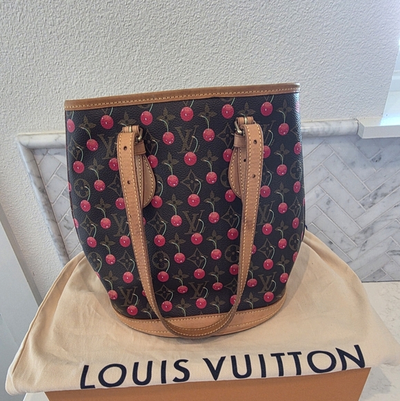 Louis Vuitton Takashi Murakami Cherry Tote Bag Very RARE! - Picture 2 of 16